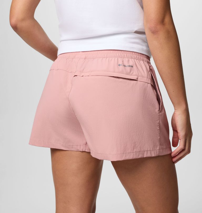 dames boundless trek active shorts