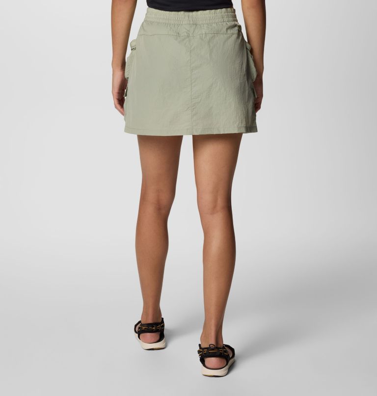 dames elevated view cargo skort