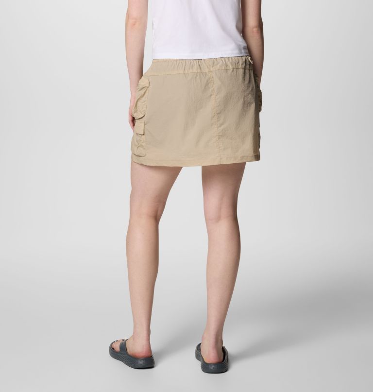 dames elevated view cargo skort