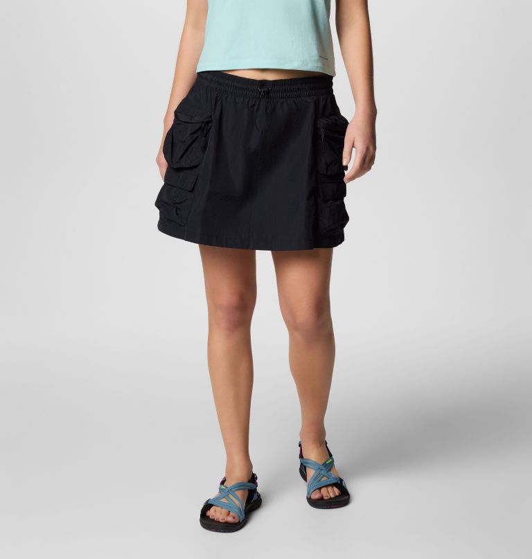 dames elevated view cargo skort